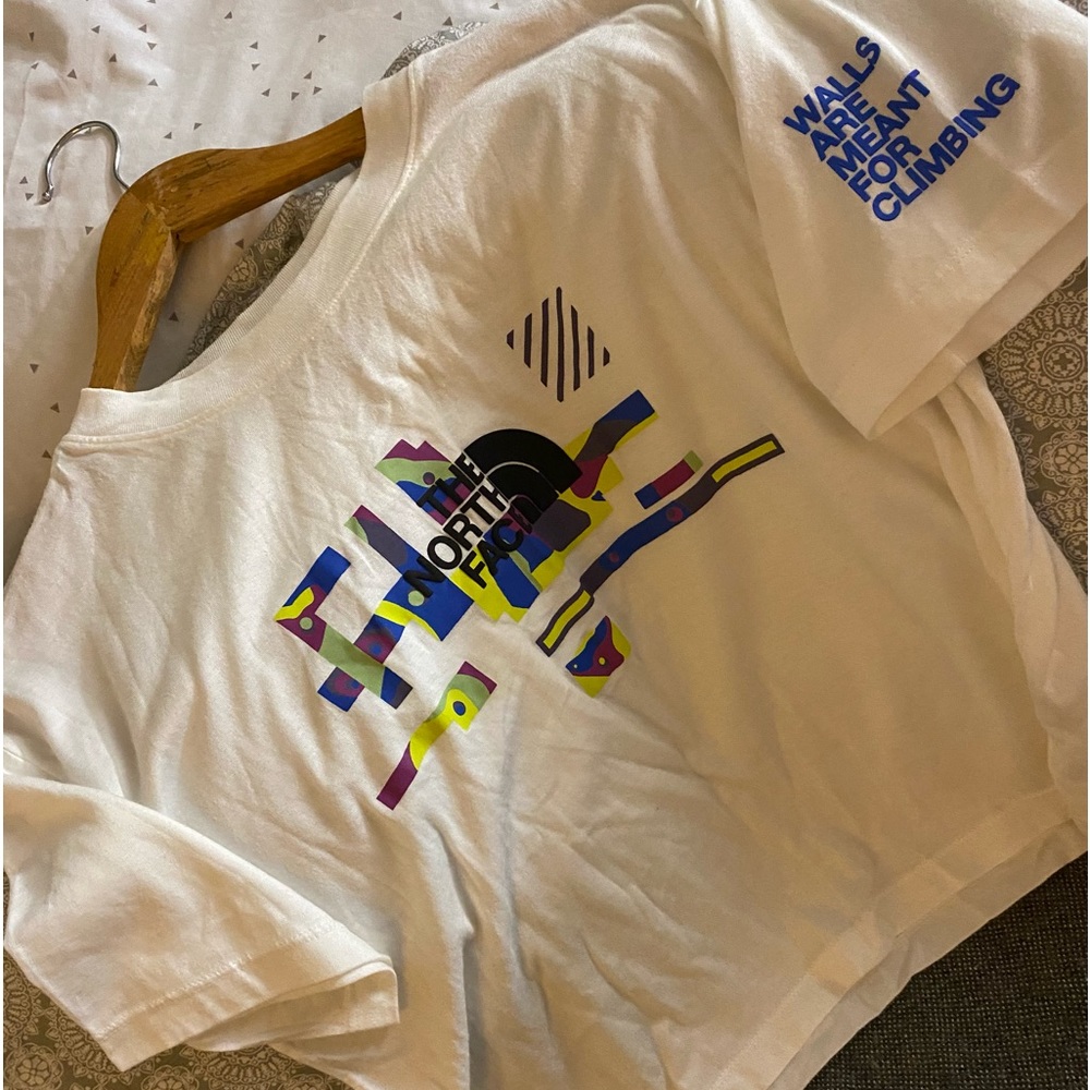 NWOT The North Face Short-Sleeve Coordinates Tee